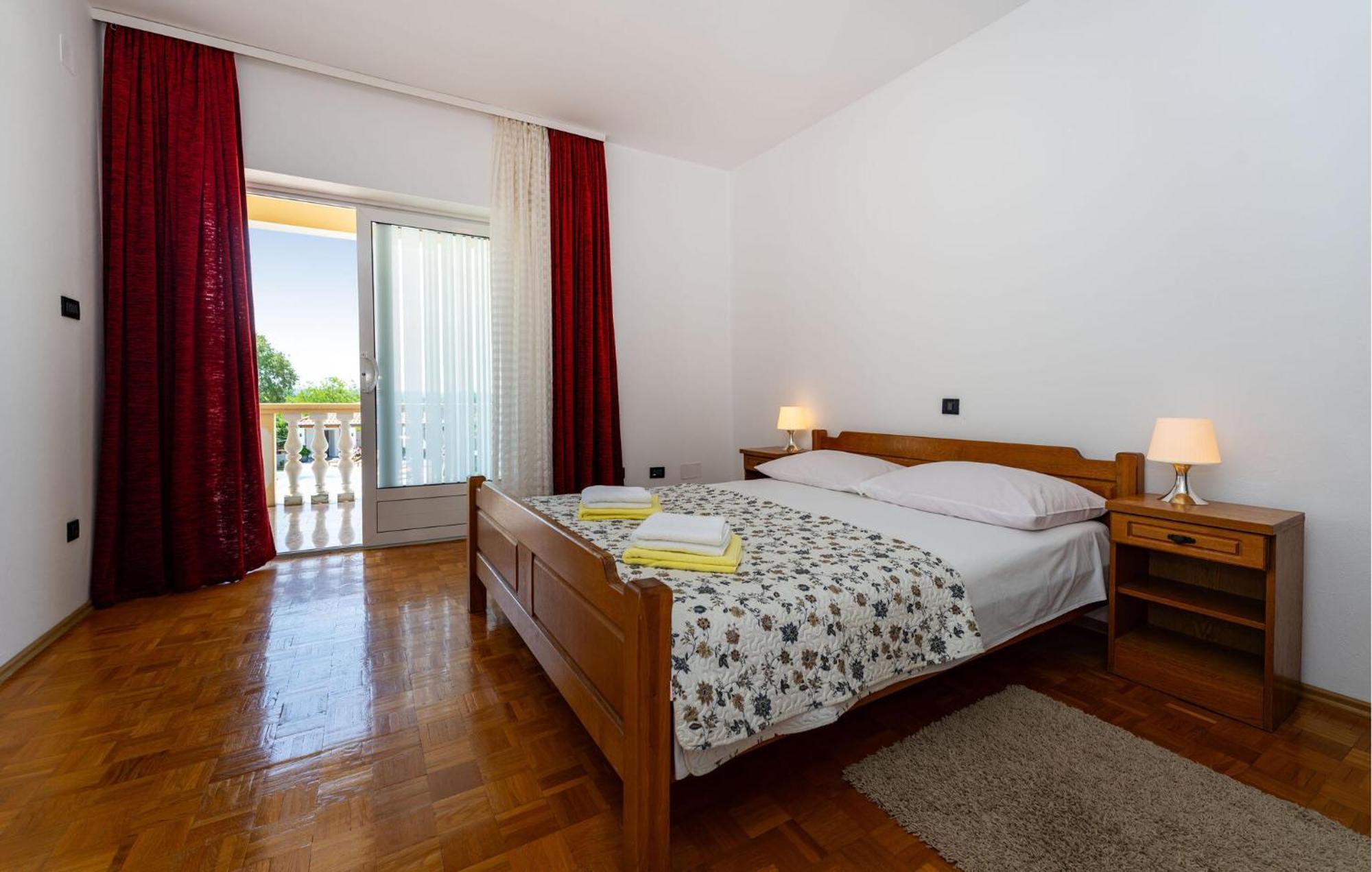 Beautiful Apartment In Galovac With Kitchen 외부 사진